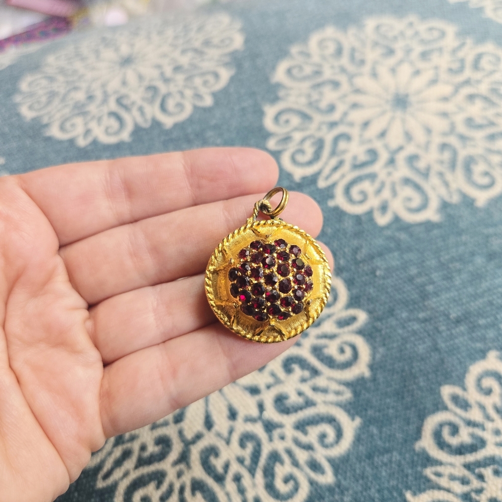 Vintage Gold & Red Stone Locket Pendant & Compact